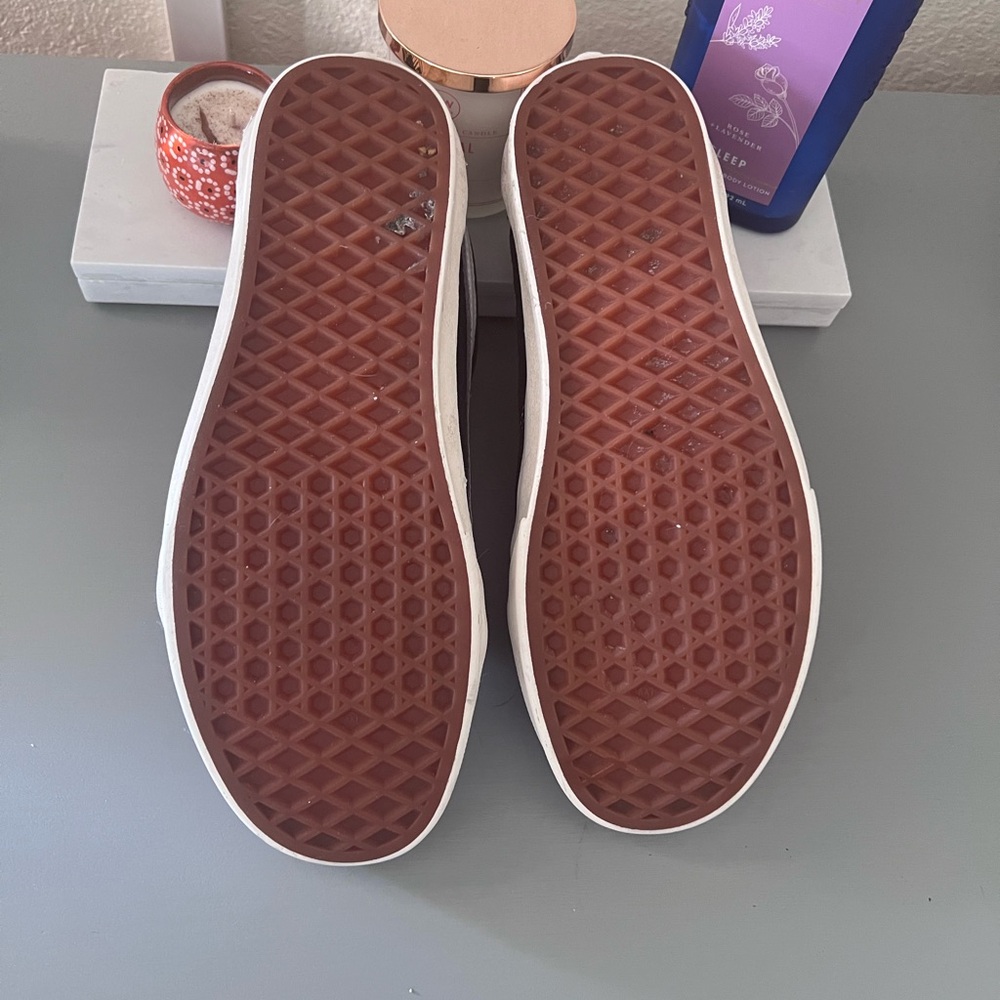 Black Vans - Picture 7 of 7